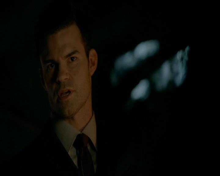 VampireDiaries-dot-nl_TheOriginals4x05IHearYouKnocking2211.jpg