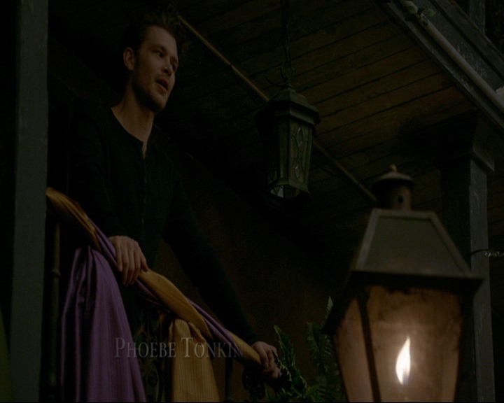 VampireDiaries-dot-nl_TheOriginals4x06BagOfCobras0117.jpg