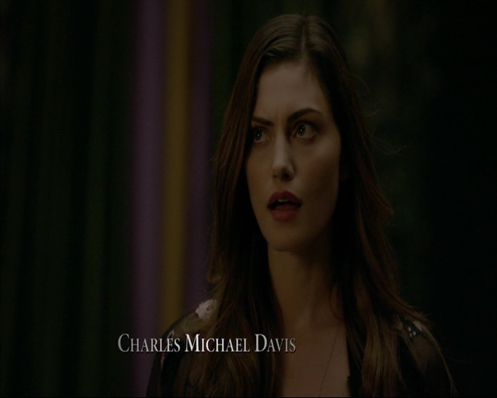 VampireDiaries-dot-nl_TheOriginals4x06BagOfCobras0119.jpg