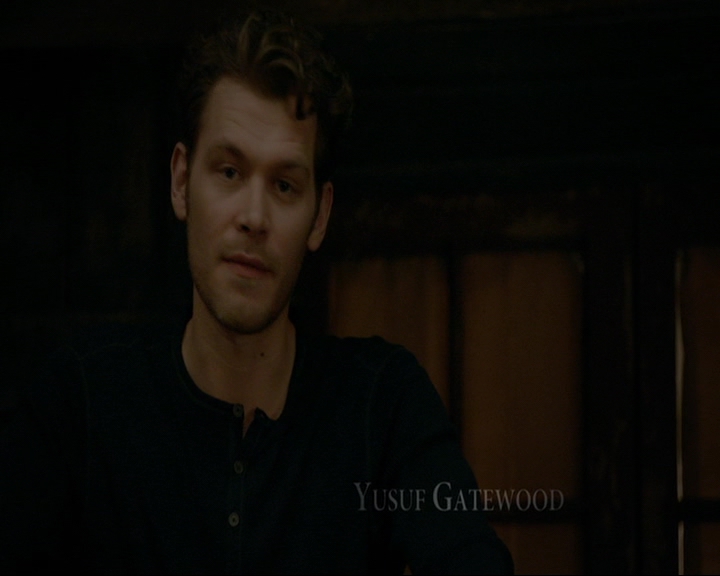 VampireDiaries-dot-nl_TheOriginals4x06BagOfCobras0124.jpg