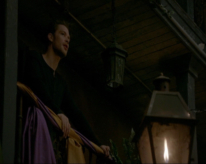 VampireDiaries-dot-nl_TheOriginals4x06BagOfCobras0127.jpg