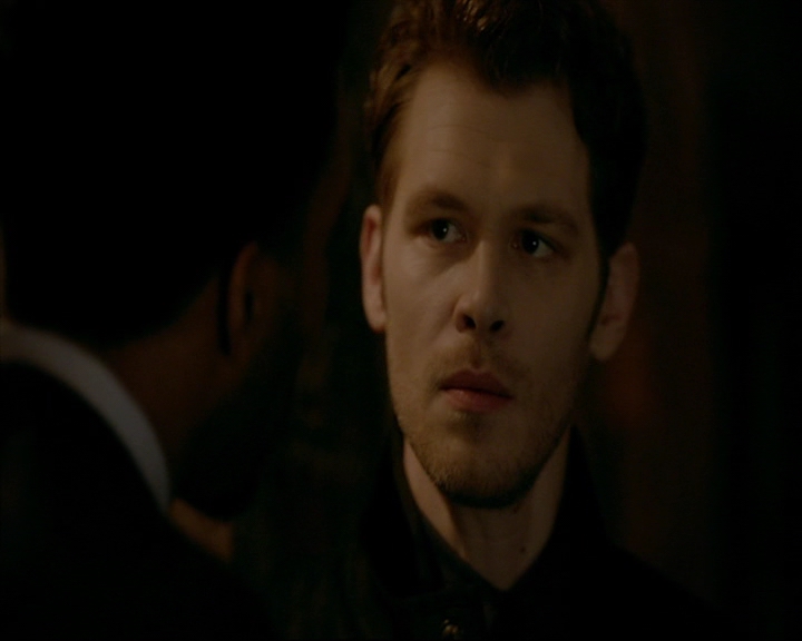 VampireDiaries-dot-nl_TheOriginals4x06BagOfCobras0750.jpg