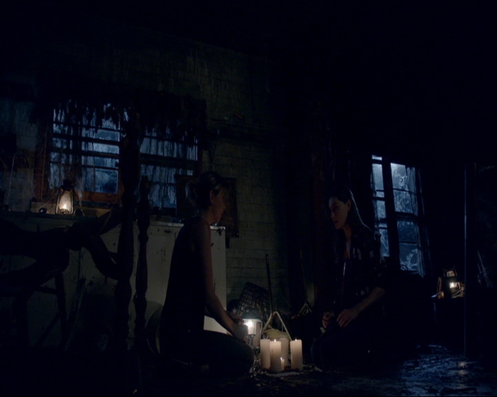 VampireDiaries-dot-nl_TheOriginals4x06BagOfCobras0948.jpg