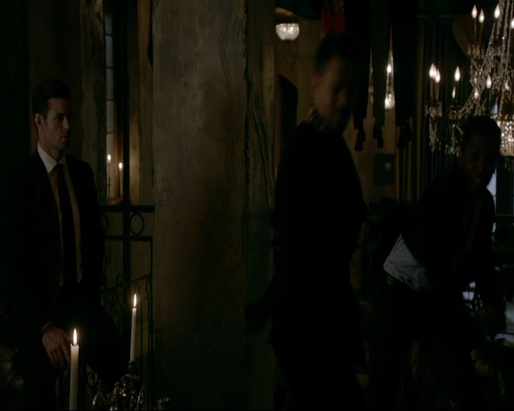 VampireDiaries-dot-nl_TheOriginals4x06BagOfCobras1293.jpg