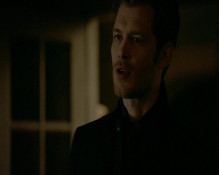 VampireDiaries-dot-nl_TheOriginals4x06BagOfCobras2341.jpg