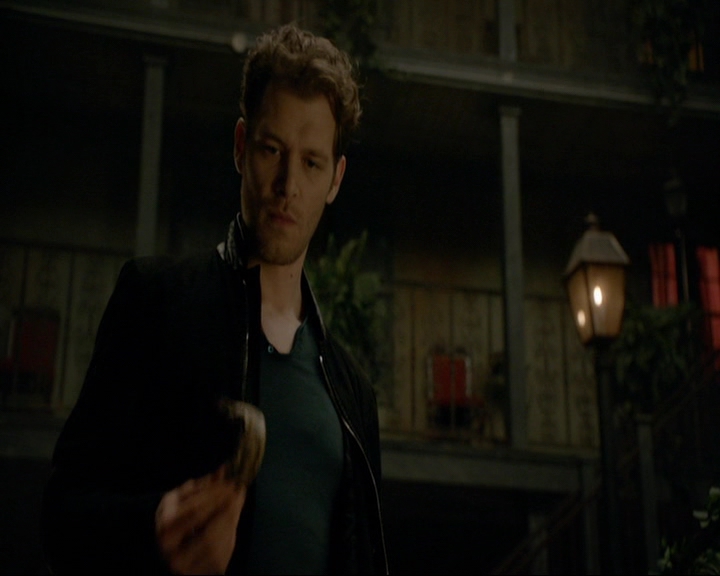 VampireDiaries-dot-nl_TheOriginals4x07HighWaterandaDevilsDaughter0096.jpg