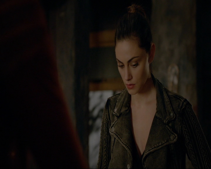 VampireDiaries-dot-nl_TheOriginals4x09QueenDeath0527.jpg VampireDiaries-dot-nl_TheOriginals4x09QueenDeath0527.jpg