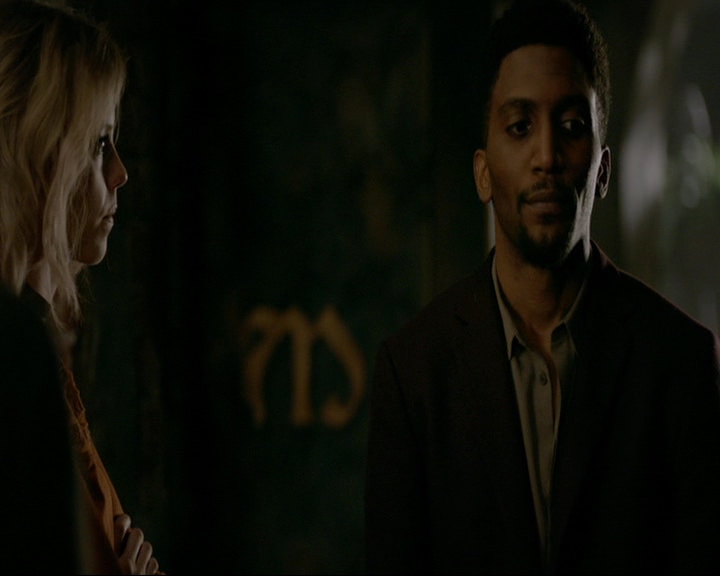VampireDiaries-dot-nl_TheOriginals4x09QueenDeath0794.jpg
