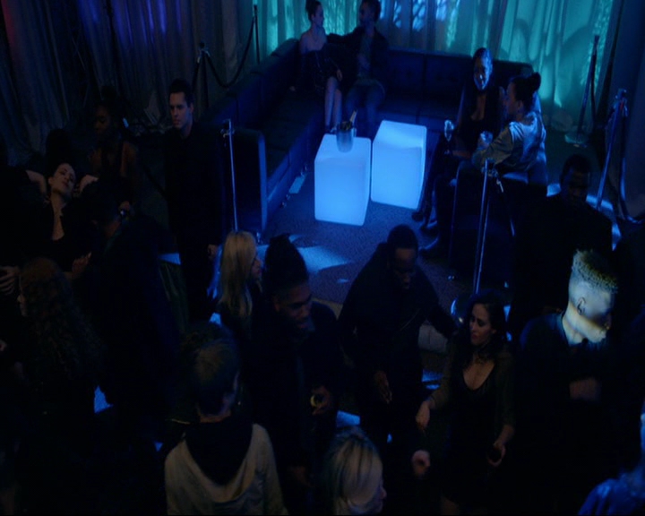 VampireDiaries-dot-nl_TheOriginals4x10Phantomesque0031.jpg