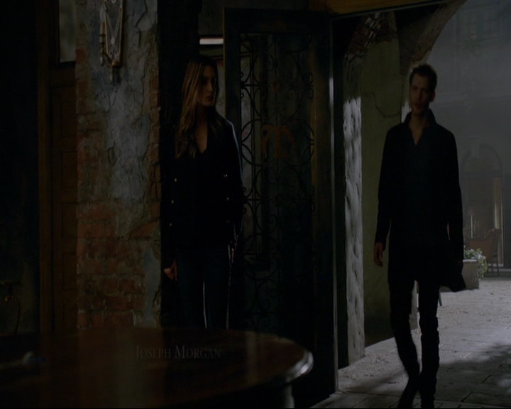 VampireDiaries-dot-nl_TheOriginals4x10Phantomesque0098.jpg