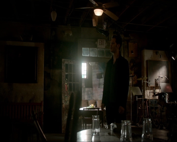 VampireDiaries-dot-nl_TheOriginals4x10Phantomesque0906.jpg