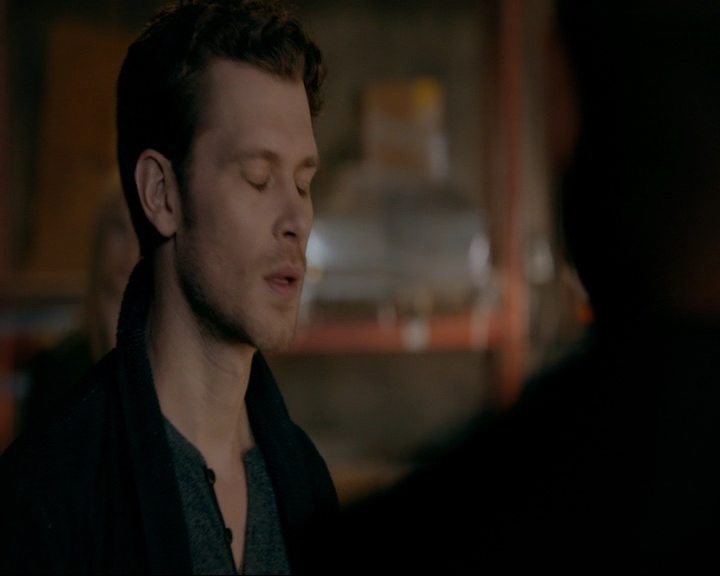 VampireDiaries-dot-nl_TheOriginals4x10Phantomesque1506.jpg