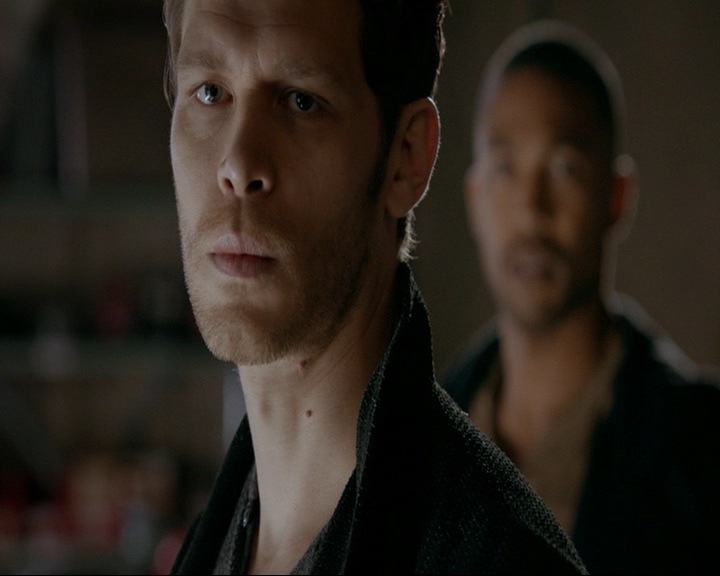 VampireDiaries-dot-nl_TheOriginals4x10Phantomesque1509.jpg