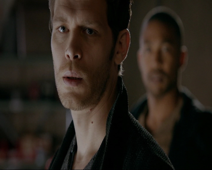 VampireDiaries-dot-nl_TheOriginals4x10Phantomesque1510.jpg