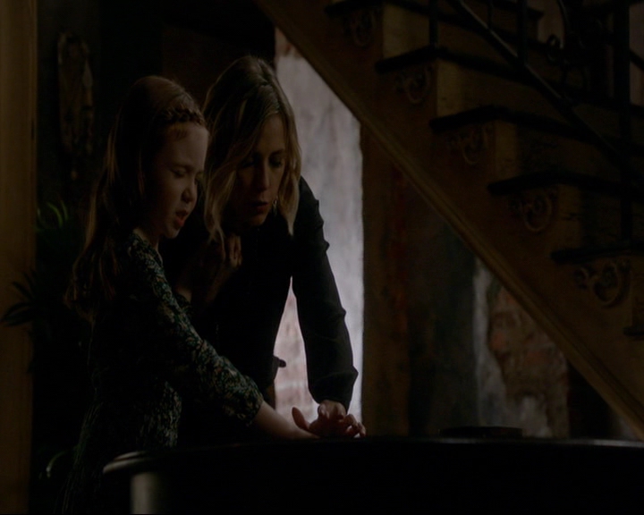 VampireDiaries-dot-nl_TheOriginals4x10Phantomesque1896.jpg