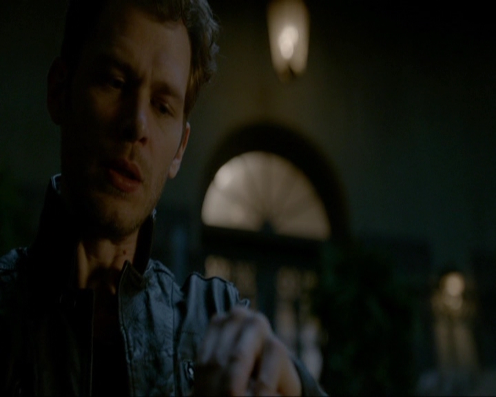 VampireDiariesWorld-dot-nl_TheOriginals4x11ASpiritThereThatWontBeBroken1628.jpg