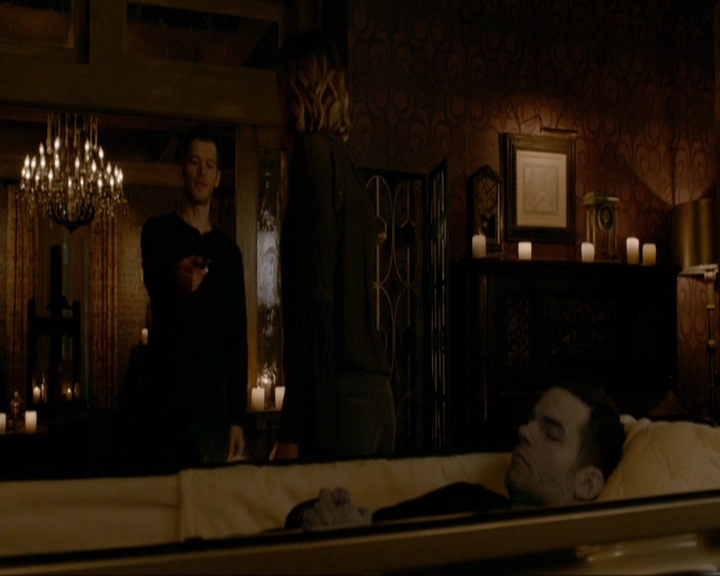 VampireDiariesWorld-dot-nl_TheOriginals4x11ASpiritThereThatWontBeBroken1990.jpg