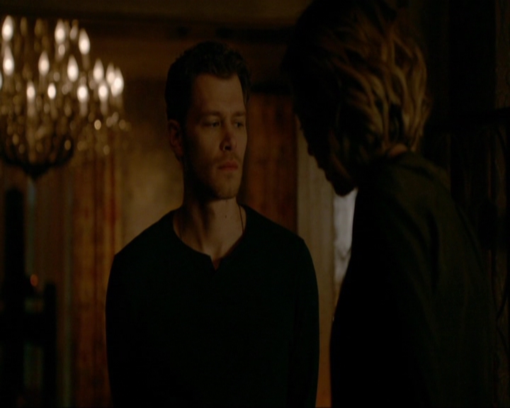 VampireDiariesWorld-dot-nl_TheOriginals4x11ASpiritThereThatWontBeBroken2004.jpg