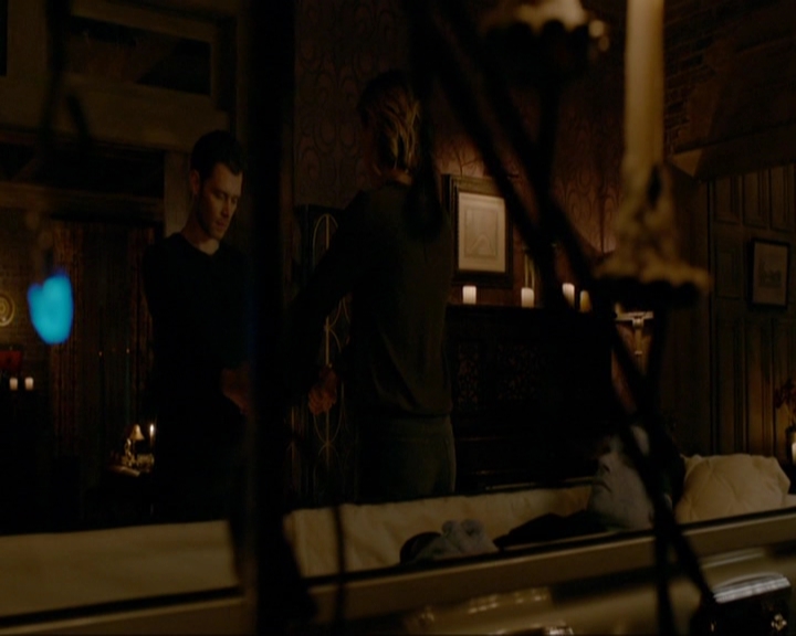 VampireDiariesWorld-dot-nl_TheOriginals4x11ASpiritThereThatWontBeBroken2109.jpg