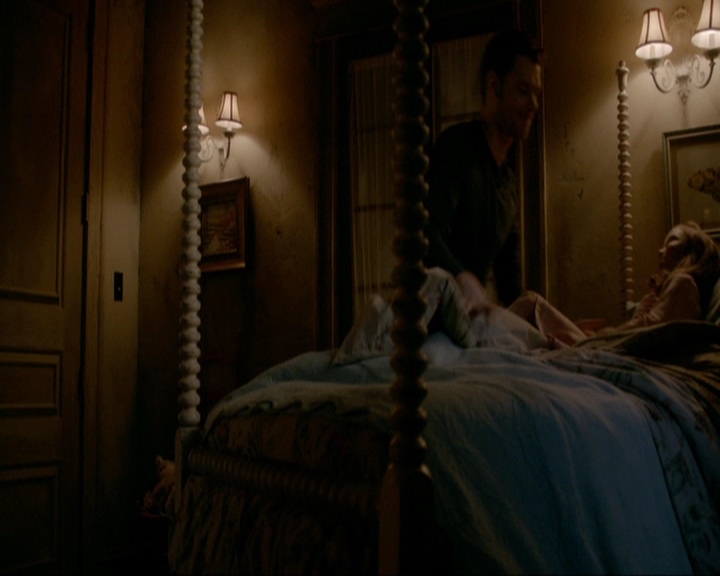 VampireDiariesWorld-dot-nl_TheOriginals4x11ASpiritThereThatWontBeBroken2214.jpg VampireDiariesWorld-dot-nl_TheOriginals4x11ASpiritThereThatWontBeBroken2214.jpg