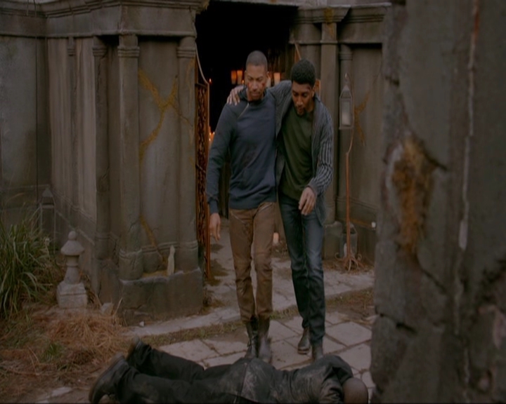 VampireDiariesWorld-dot-nl_TheOriginals4x12VoodooChild1601.jpg