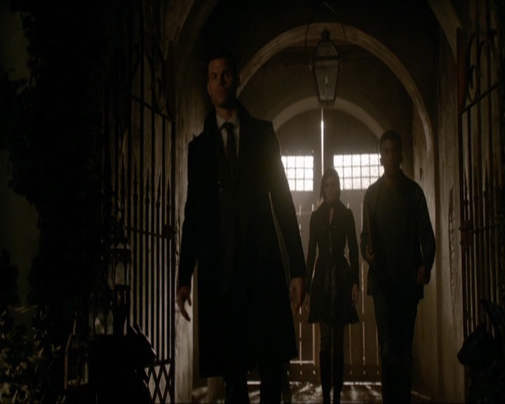 VampireDiariesWorld-dot-nl_TheOriginals4x12VoodooChild1730.jpg