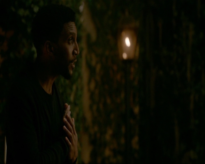 VampireDiariesWorld-dot-nl_TheOriginals4x13TheFeastOfAllSinners0944.jpg