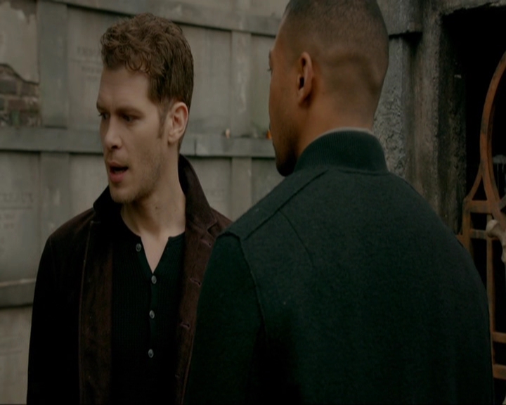 VampireDiariesWorld-dot-nl_TheOriginals4x13TheFeastOfAllSinners1011.jpg