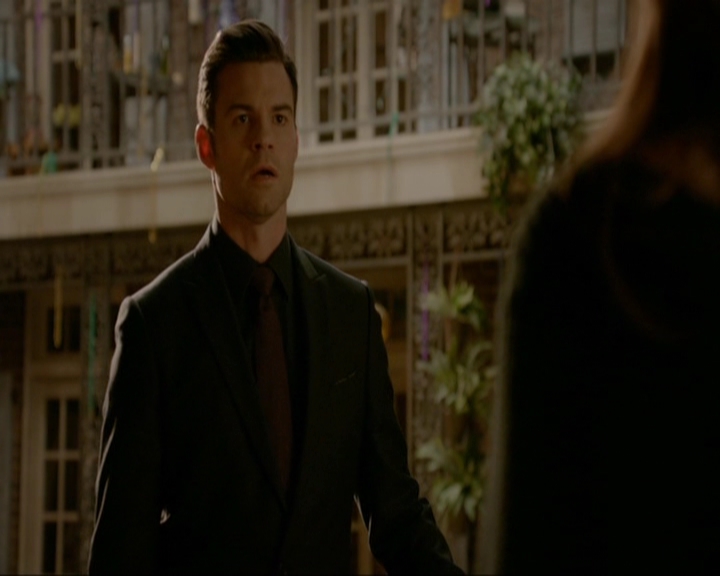 VampireDiariesWorld-dot-nl_TheOriginals4x13TheFeastOfAllSinners1216.jpg