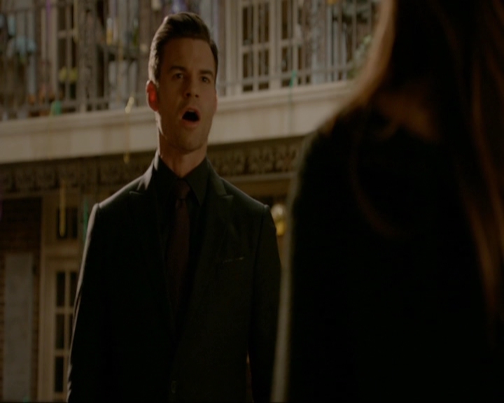 VampireDiariesWorld-dot-nl_TheOriginals4x13TheFeastOfAllSinners1226.jpg