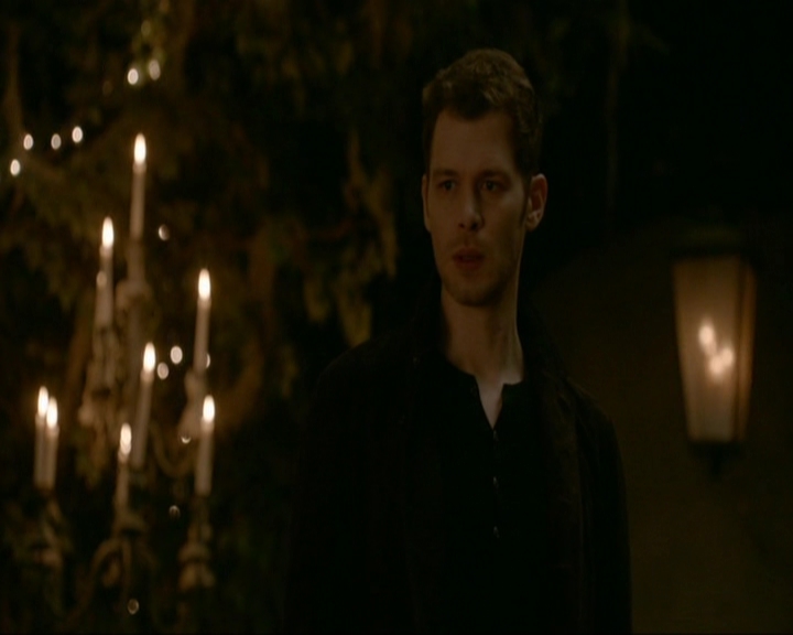 VampireDiariesWorld-dot-nl_TheOriginals4x13TheFeastOfAllSinners1610.jpg