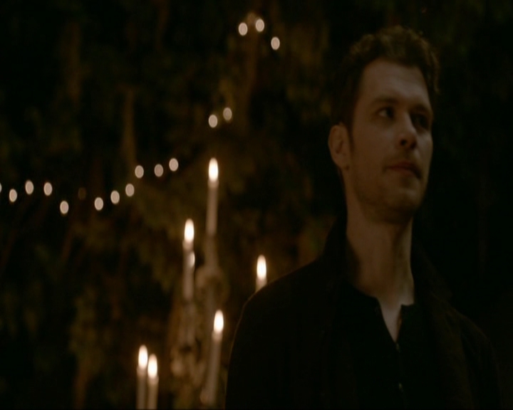 VampireDiariesWorld-dot-nl_TheOriginals4x13TheFeastOfAllSinners1618.jpg