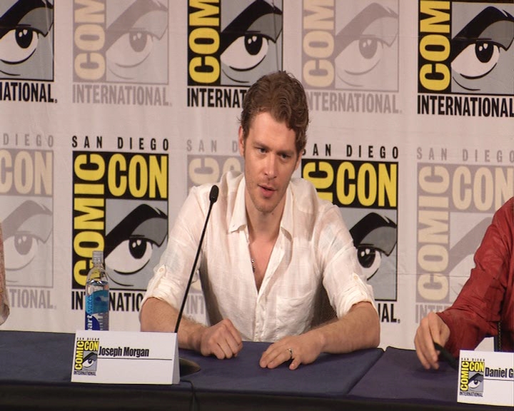 VampireDiaries-dot-nl_TheOriginals-S4-2016Comic-ConPanel1161.jpg