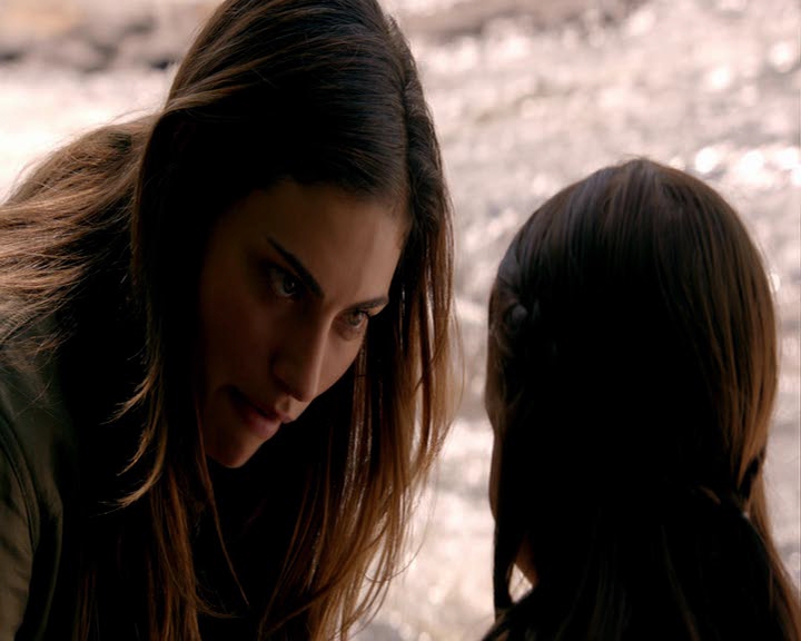 VampireDiaries-dot-nl_TheOriginals4x01GatherUpTheKillers-deletedscene0090.jpg