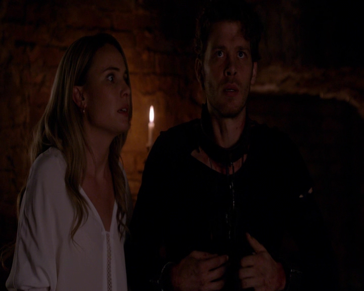 VampireDiaries-dot-nl_TheOriginals4x02NoQuarter-deletedscene0007.jpg