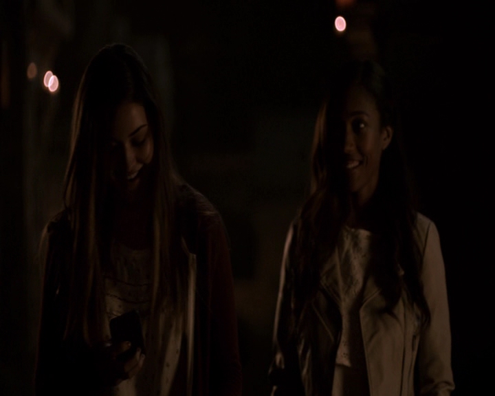 VampireDiaries-dot-nl_TheOriginals4x07HighWaterandaDevilsDaughter-deletedscene0051.jpg