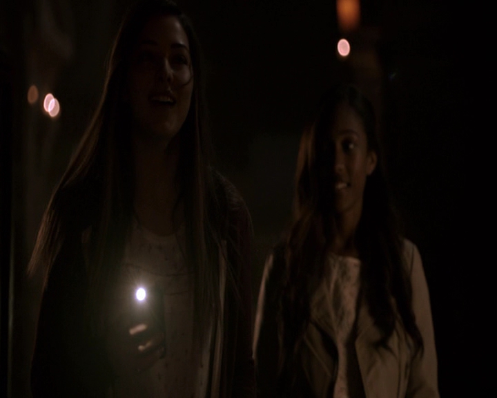 VampireDiaries-dot-nl_TheOriginals4x07HighWaterandaDevilsDaughter-deletedscene0052.jpg