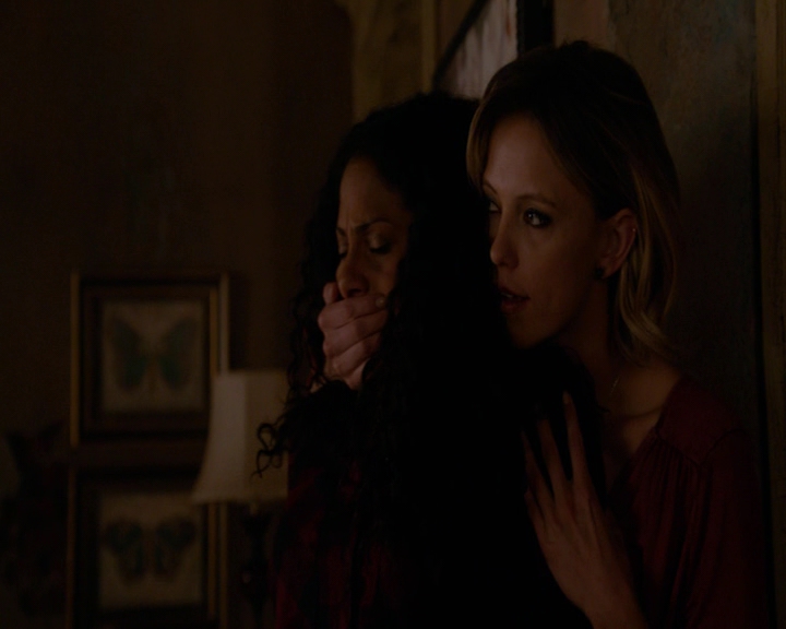 VampireDiaries-dot-nl_TheOriginals4x12VoodooChild-deletedscene0187.jpg