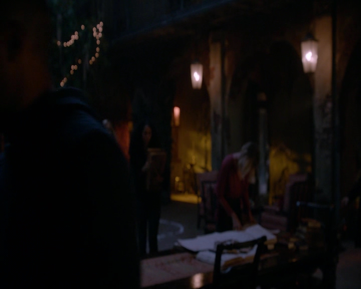 VampireDiaries-dot-nl_TheOriginals4x12VoodooChild-deletedscene0211.jpg