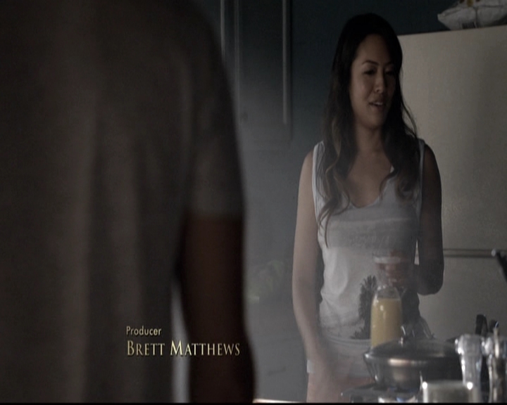 VampireDiariesWorld-dot-nl_6x02YellowLedbetter0186.jpg
