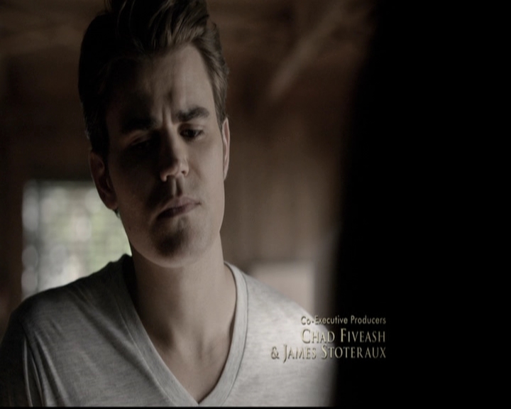 VampireDiariesWorld-dot-nl_6x02YellowLedbetter0203.jpg