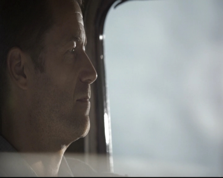 VampireDiariesWorld-dot-nl_6x02YellowLedbetter2236.jpg