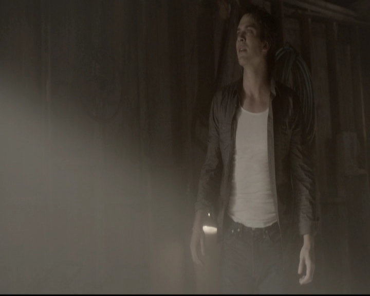 VampireDiariesWorld-dot-nl_6x04BlackHoleSun1024.jpg