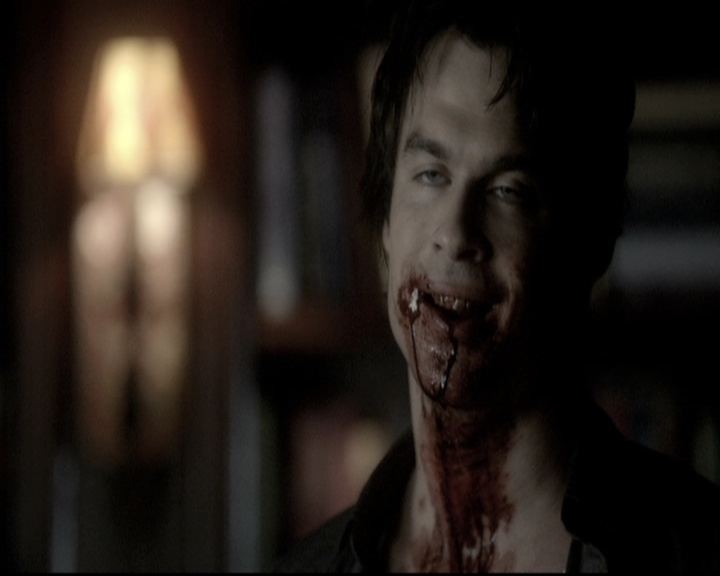 VampireDiariesWorld-dot-nl_6x04BlackHoleSun1597.jpg