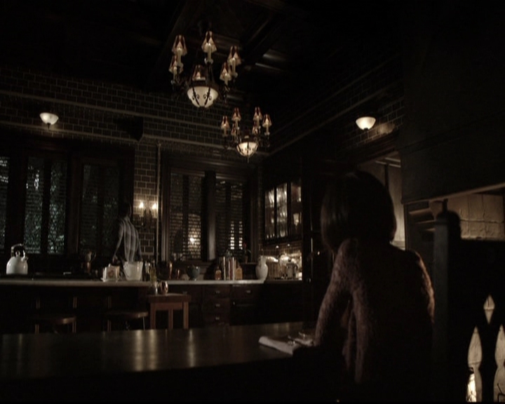 VampireDiariesWorld-dot-nl_6x04BlackHoleSun2114.jpg