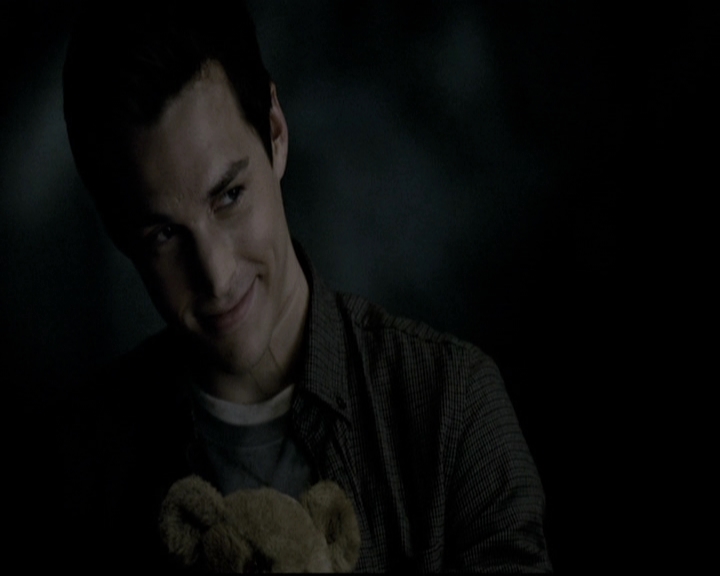 VampireDiariesWorld-dot-nl_6x07DoYouRememberTheFirstTime1337.jpg