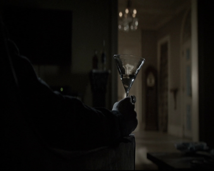VampireDiariesWorld-dot-nl_6x09IAlone2230.jpg