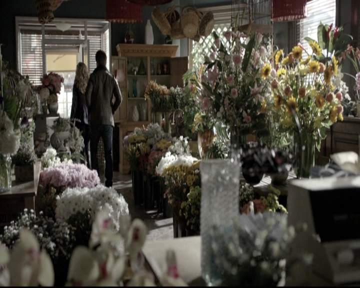 VampireDiariesWorld-dot-nl_6x12PrayerForTheDying0988.jpg