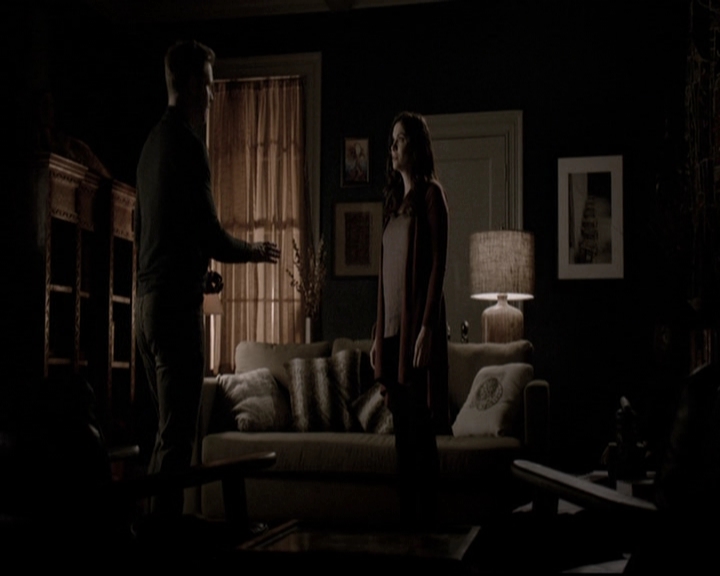 VampireDiariesWorld-dot-nl_6x15LetHerGo1788.jpg