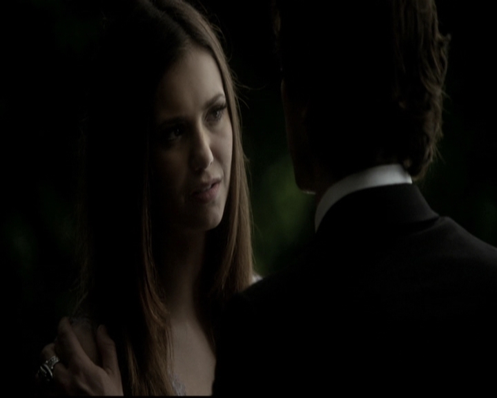 VampireDiariesWorld-dot-nl_6x22ImThinkingOfYouAllTheWhile0039.jpg